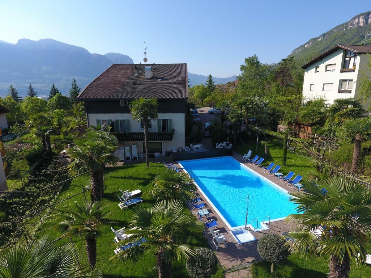 Hotel Pension Rechtenthal Termeno Exteriér fotografie
