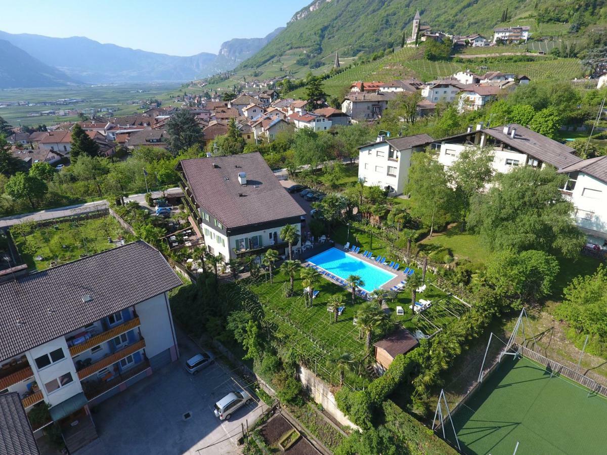 Hotel Pension Rechtenthal Termeno Exteriér fotografie